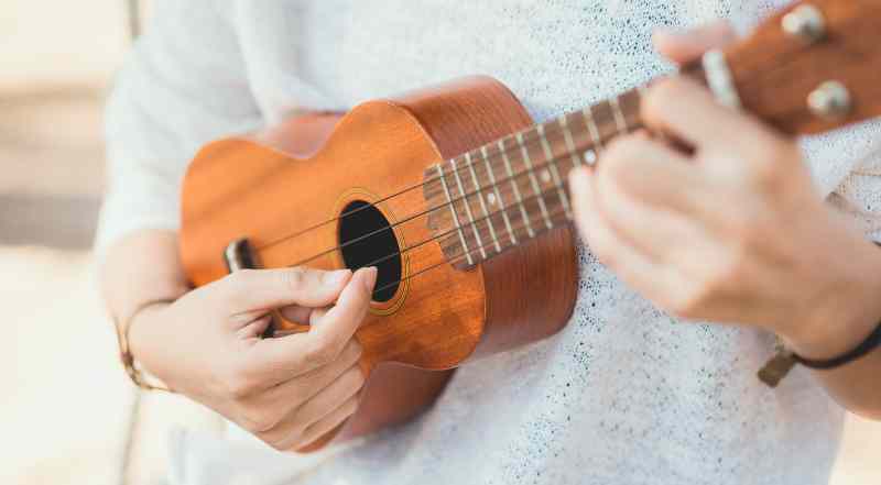 How to String Your Ukulele